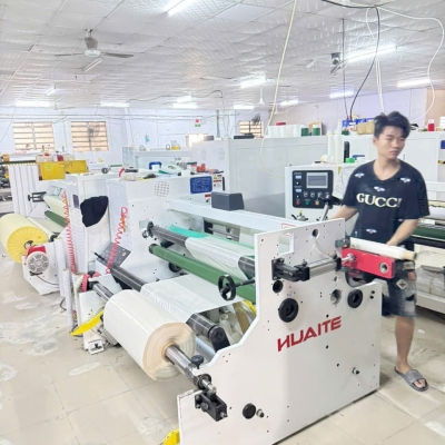 MAY QUAN CUỘN BANG KEO