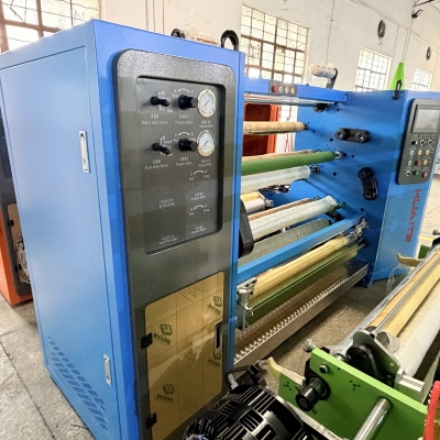 MÁY CHIA CUỘN BĂNG KEO NHẬP KHẨU